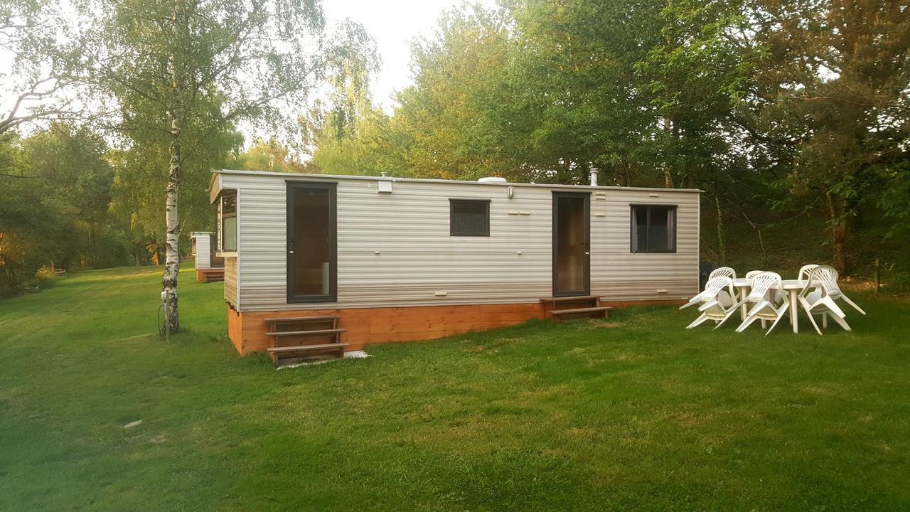 Camping De La Reuille Flere-la-Riviere エクステリア 写真