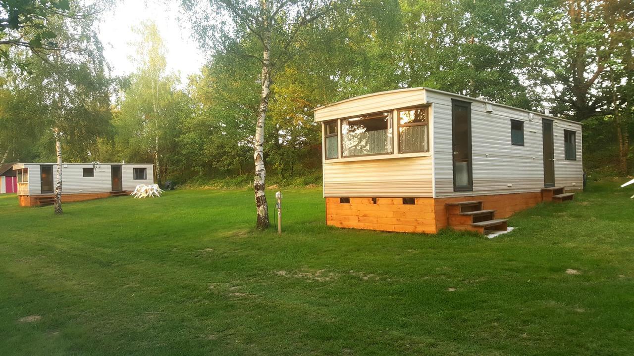 Camping De La Reuille Flere-la-Riviere エクステリア 写真