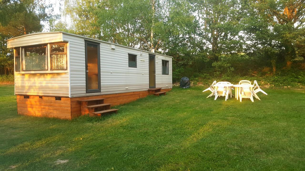 Camping De La Reuille Flere-la-Riviere エクステリア 写真
