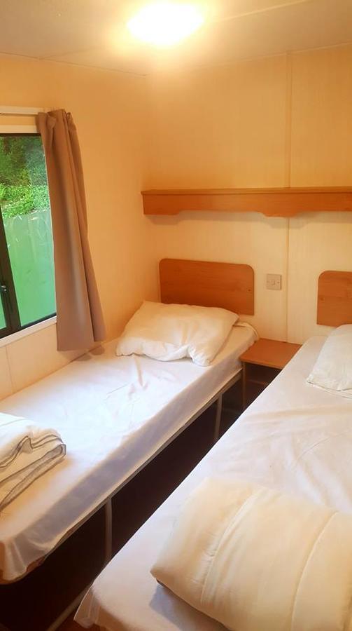 Camping De La Reuille Flere-la-Riviere エクステリア 写真